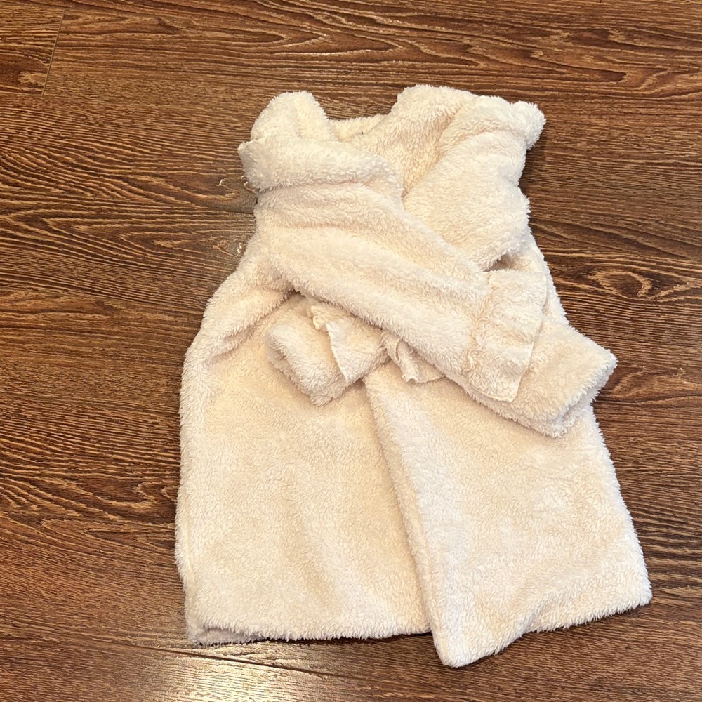 Cream Fuzzy Ruffle Sleeve Jacket - Picture 7 of 11